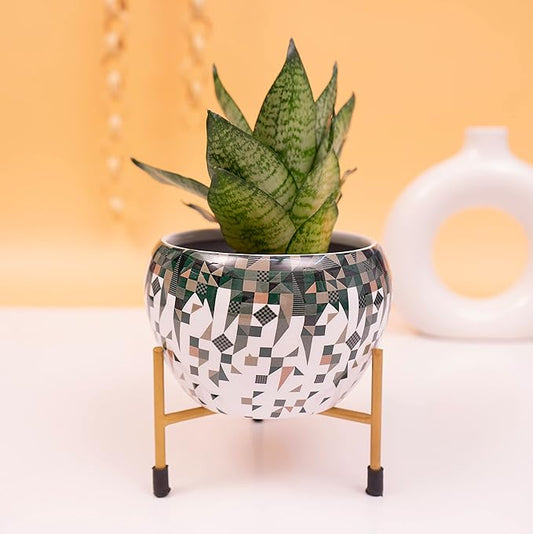 Decorative Pot with Stand for Indoor Rust Free Metal Plant pots for Home/Living/Balcony/Room/Office.rustproof Waterproof Set of 1 Multicolour